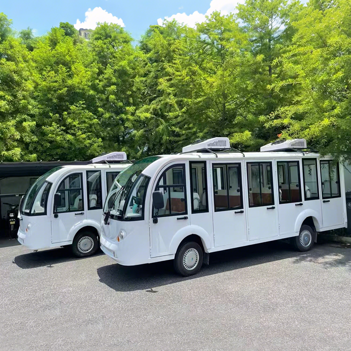 экскурсионный автобус